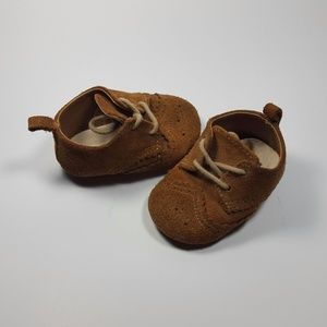 Baby Gap Classic Suede Booties